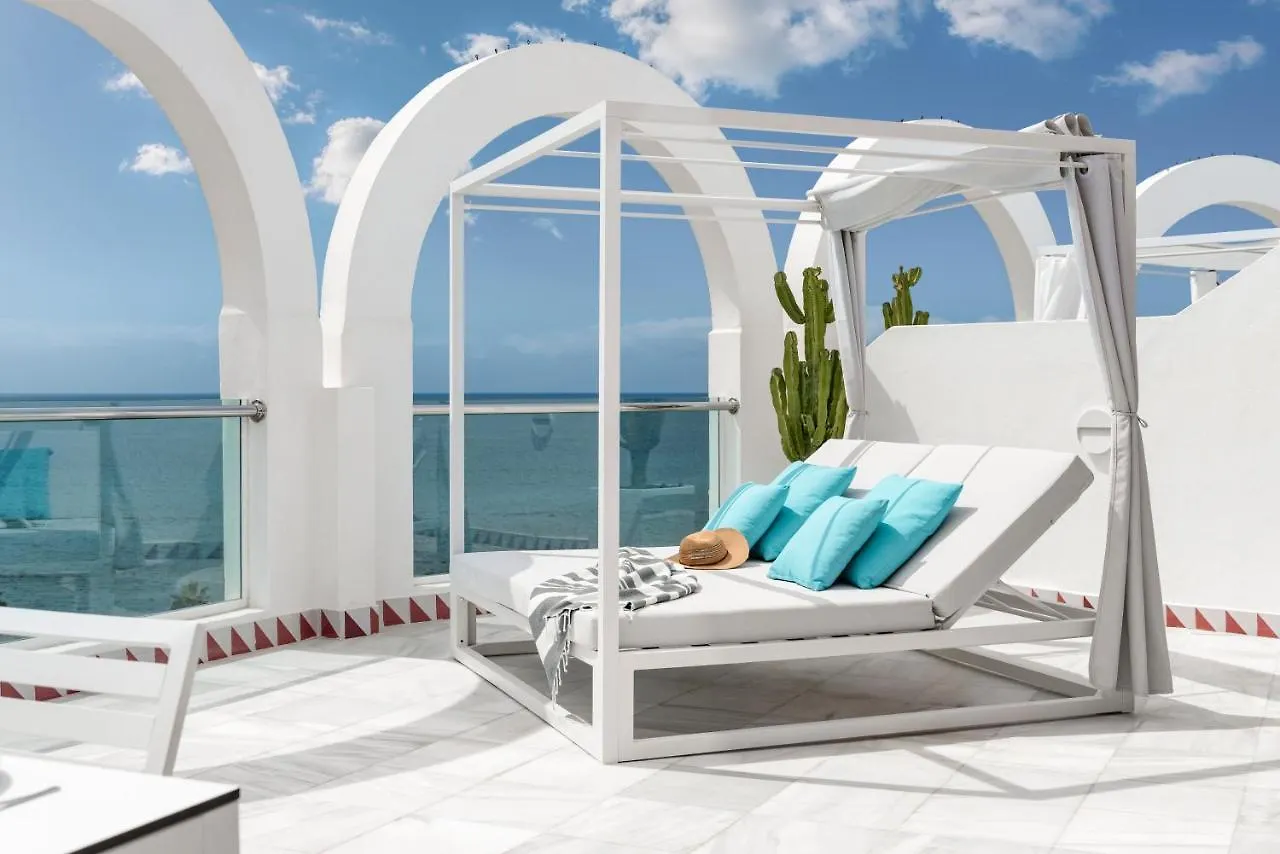 Tower Suites By Upper Luxury Housing - Parque Santiago Playa de las Américas 0*,  Spanien